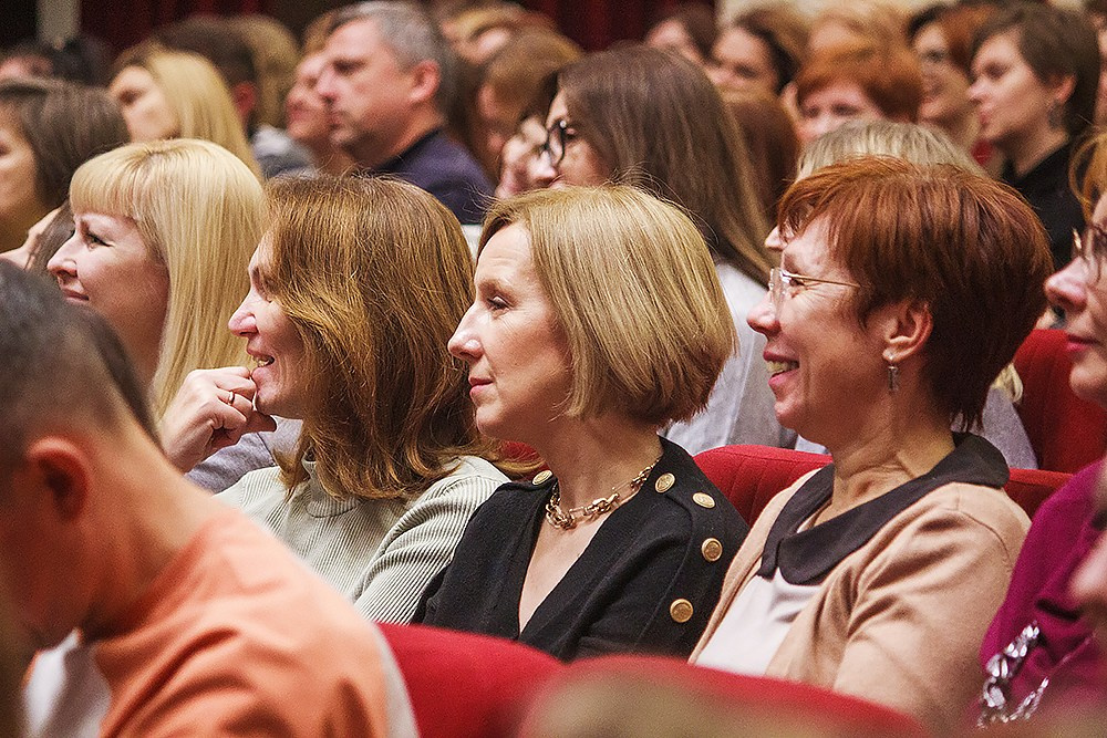 Стендап Ольги Савельевой «Всё обязательно наладится». Детский и семейный фотограф, фотограф мероприятий Нижний Новгород