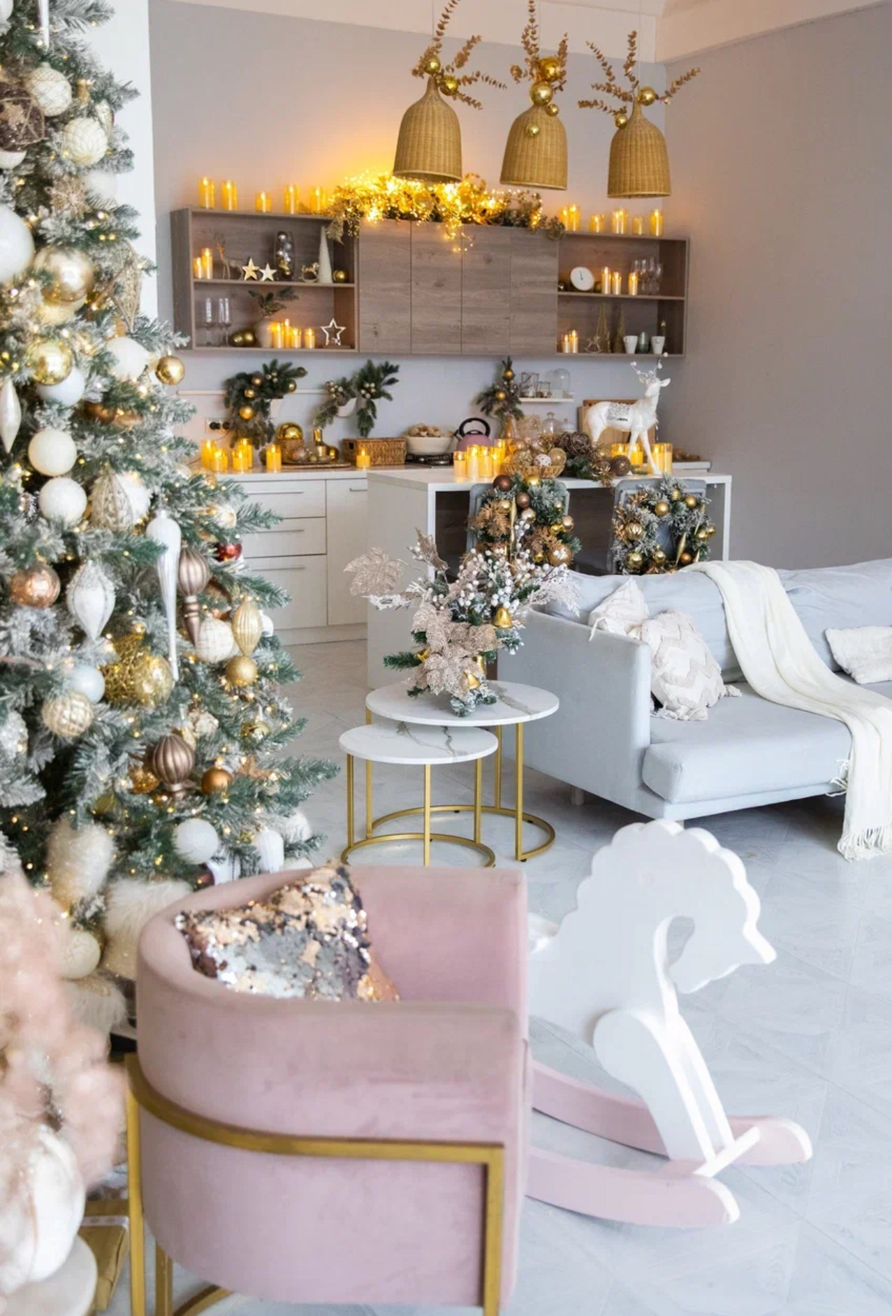 Зал «Premier» Фотостудия Луна. Семейный и женский фотограф в Москве Зоя Бучерова