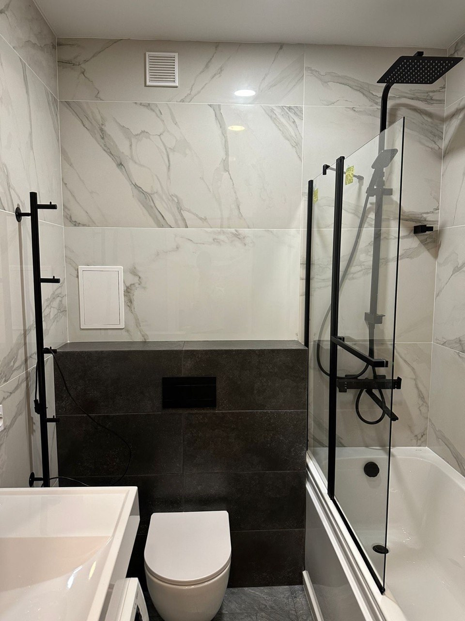 Ванная комната (ул. Аметьевская Магистраль д. 16к2). Ремонт санузла, туалета, ванной под ключ в Казани. Укладка плитки