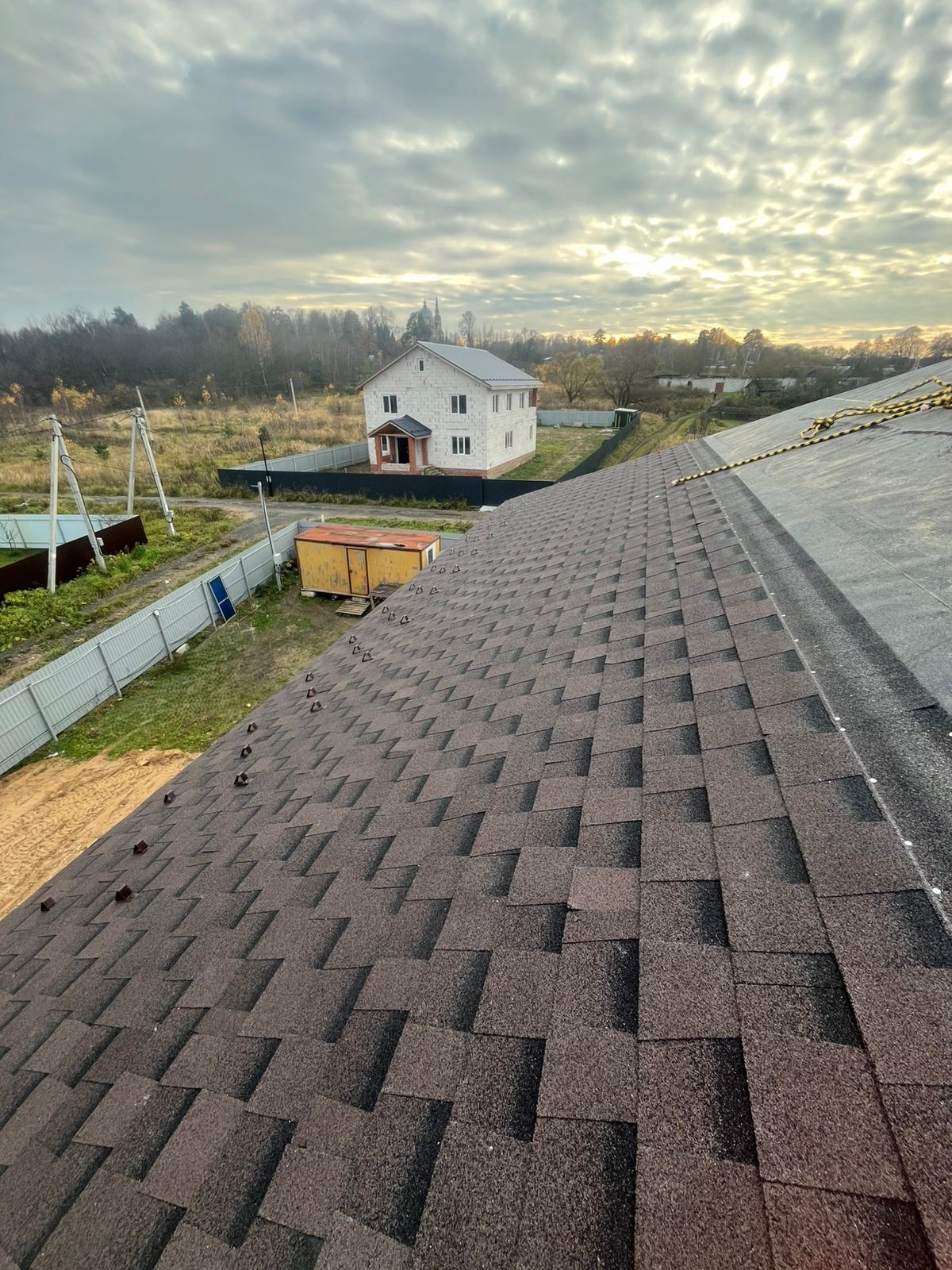 крепление мягкой кровли