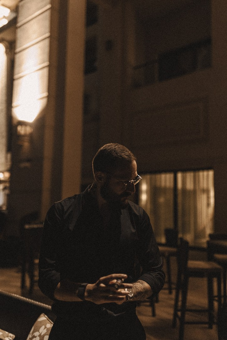 Male Portrait Photoshoot in Dubai — Lifestyle Photography. Evgen Yatsenko — Photographer in Dubai