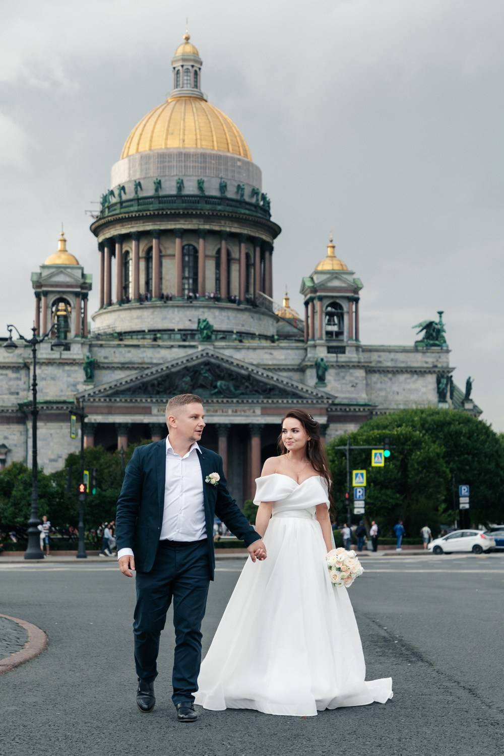 свадьба в спб заказать фотографа, где лучше провести свадьба в спб, свадебный банкетный зал какой выбрать, костюм на свадьбу жених, платье для невесты