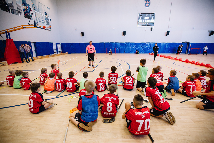 Чемпионат по флорболу. Фотограф Михаил Ряховский