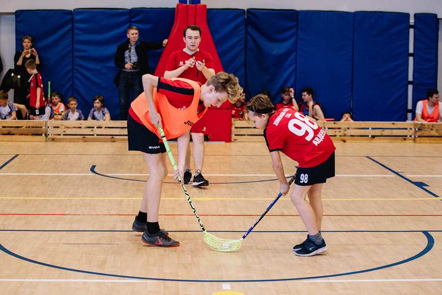 Чемпионат по флорболу. Фотограф Михаил Ряховский
