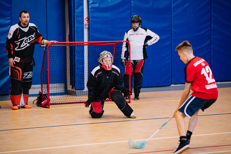Чемпионат по флорболу. Фотограф Михаил Ряховский