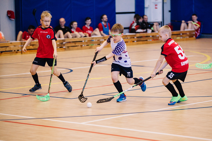 Чемпионат по флорболу. Фотограф Михаил Ряховский