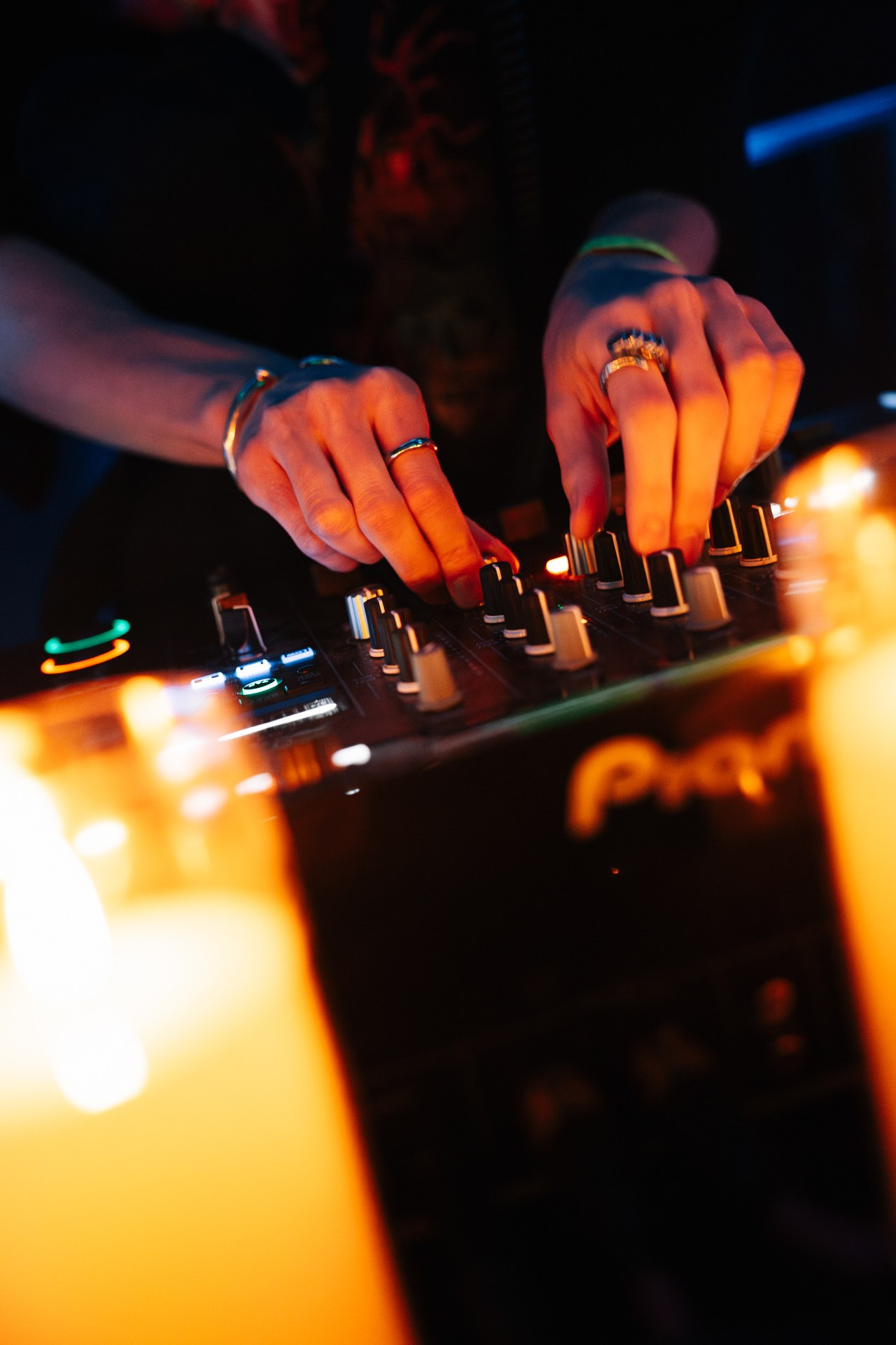 CAVA disco. Портретный и репортажный фотограф в Санкт-Петербурге Максим Пашков