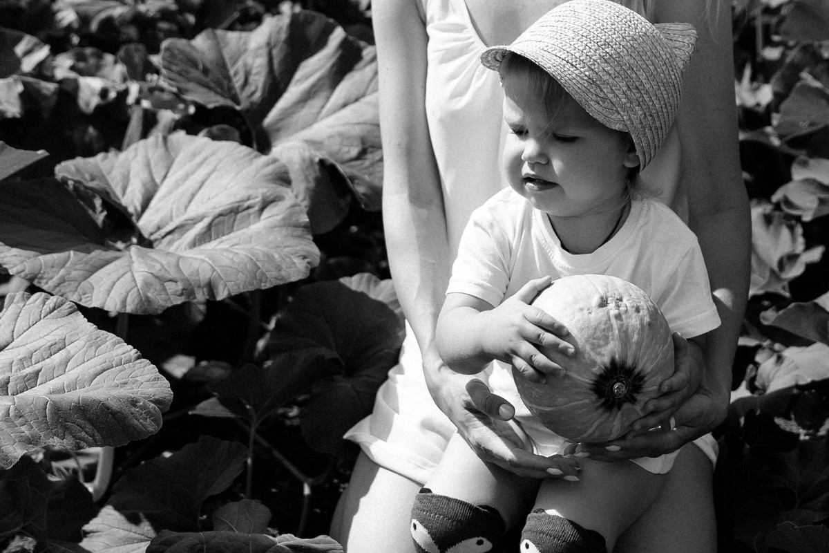 Юля и Лиза. Фотограф Любовь Щербинина