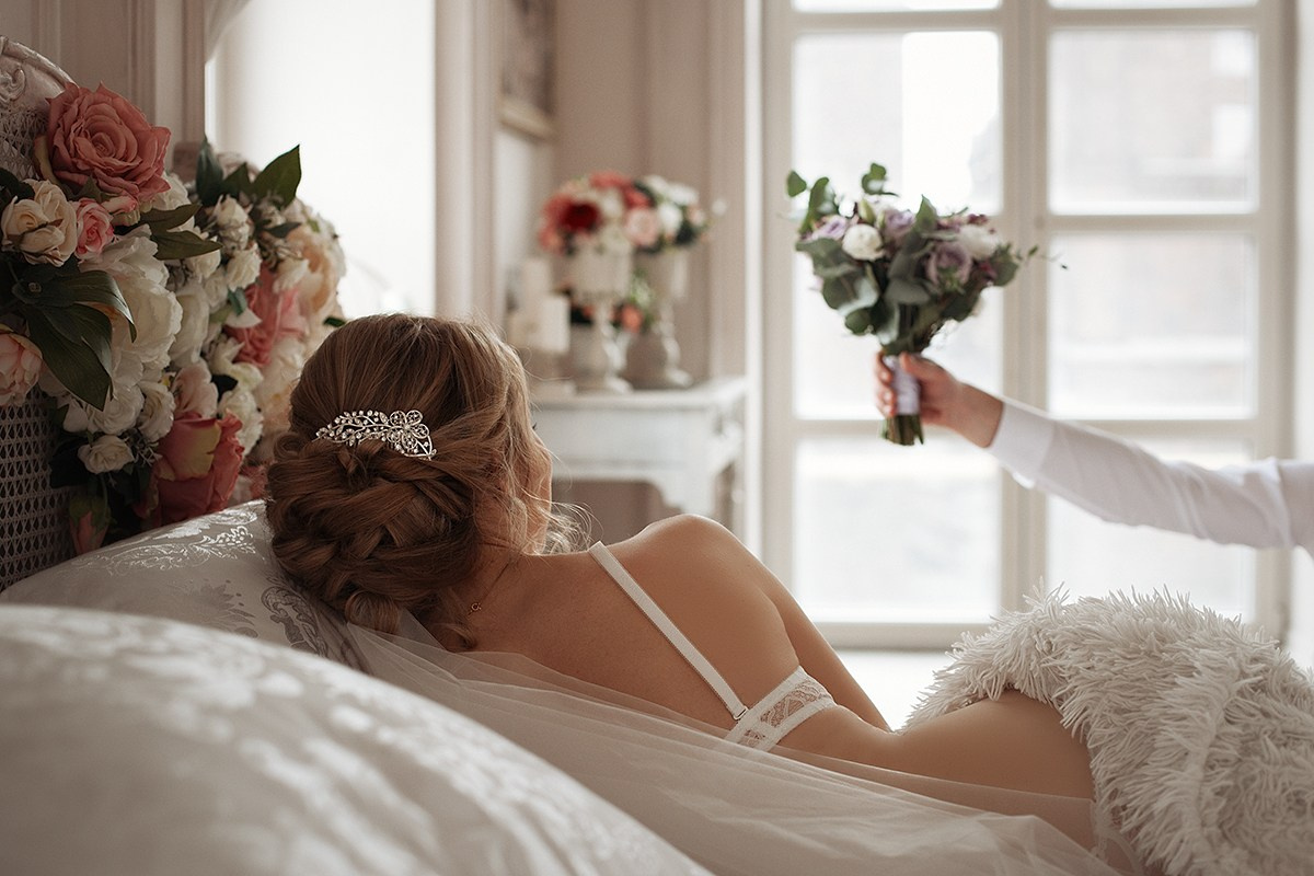 фотограф на свадьбу, свадебный костюм для жениха, платье невесты, букет для невесты, студия для свадьбы, свадебный фотограф москва санкт-петербург