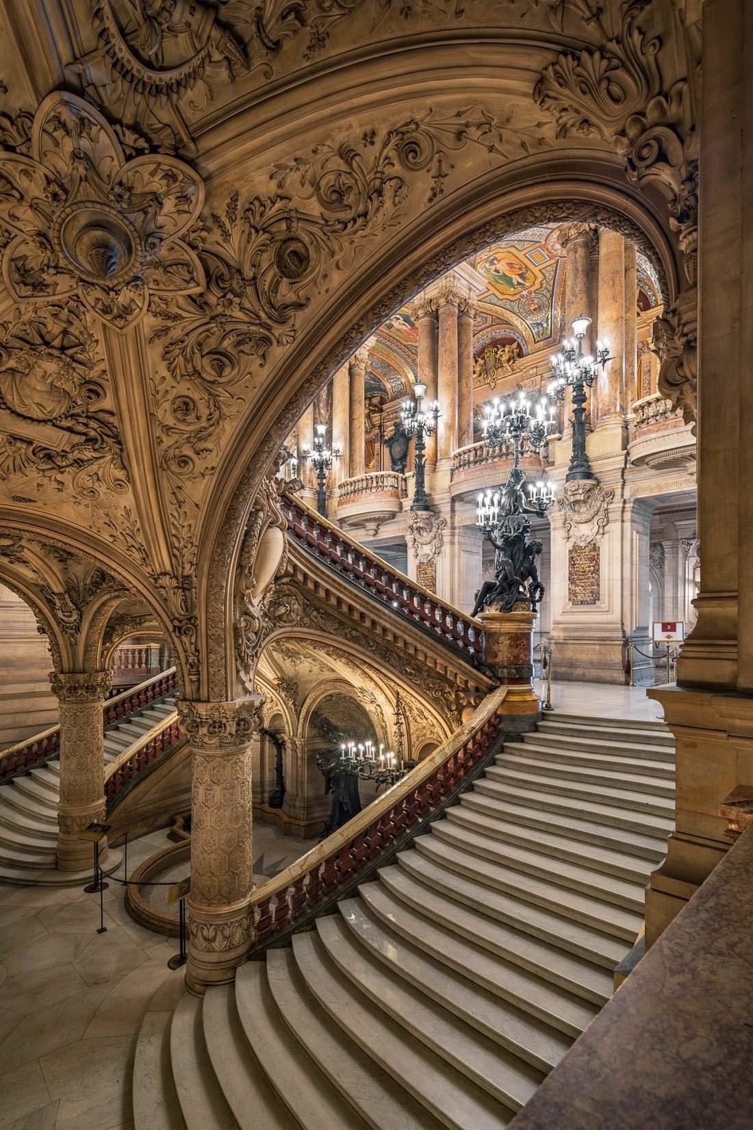 City and architectural portfolio of photographer Vadim Sherbakov. Vadim Sherbakov Portfolio