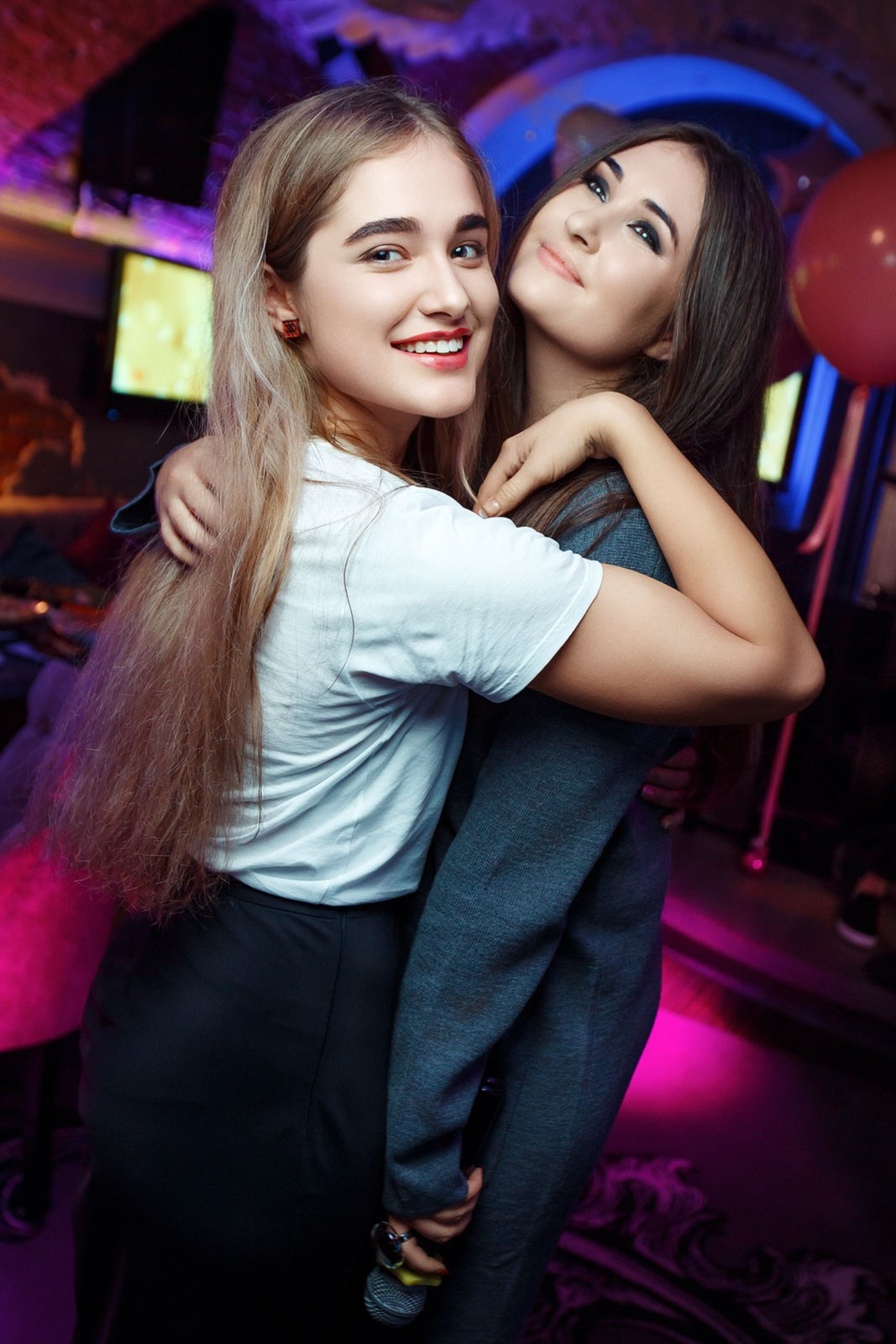 КЛУБНЫЙ И РЕСТОРАННЫЙ РЕПОРТАЖ. Фотограф и видеограф для бизнеса в Москве — фуд, рестораны, интерьер, контент | Sizov Studio