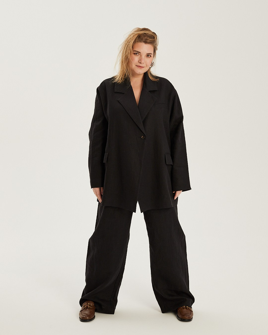 Алла, 52 р-р, 174 см. KED Production — продакшн из СПб. Создаём фото, видео и контент, который помогает брендам и селлерам продавать больше