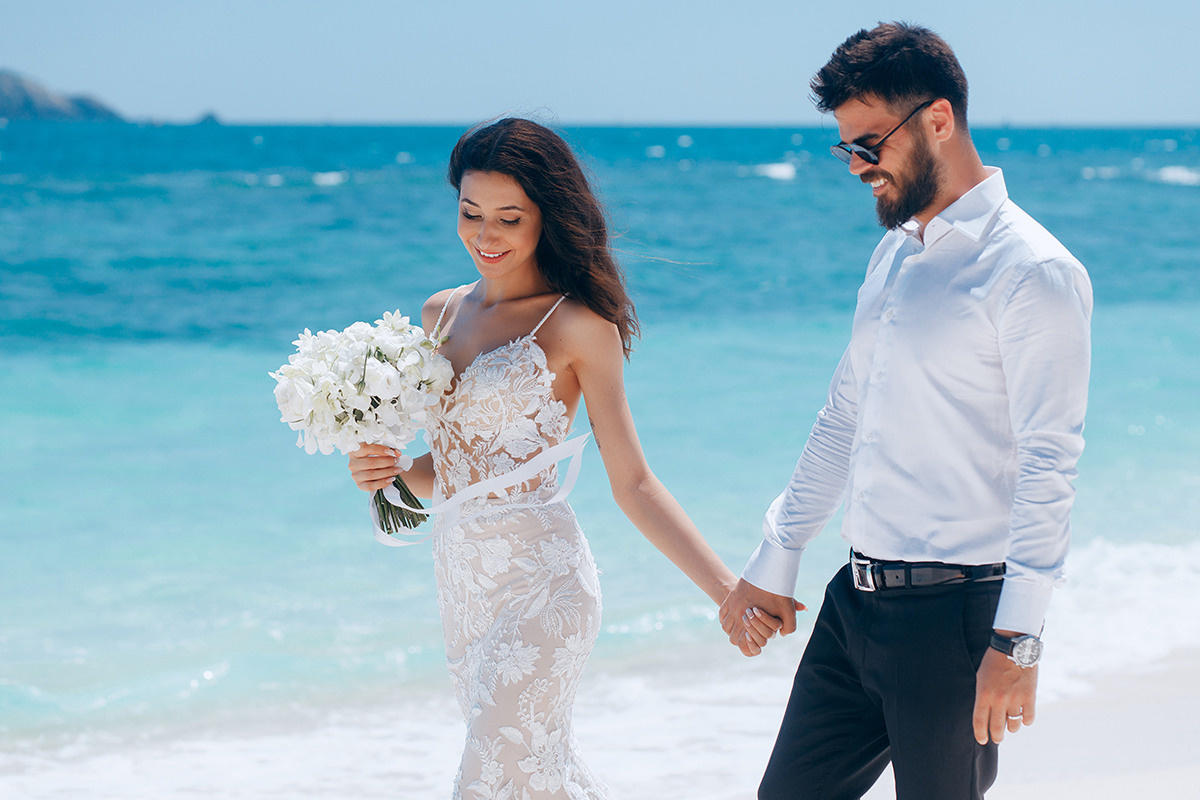 Wedding ceremony for a couple from Turkey in Phuket. Photographer in Phuket. Photographer Thailand