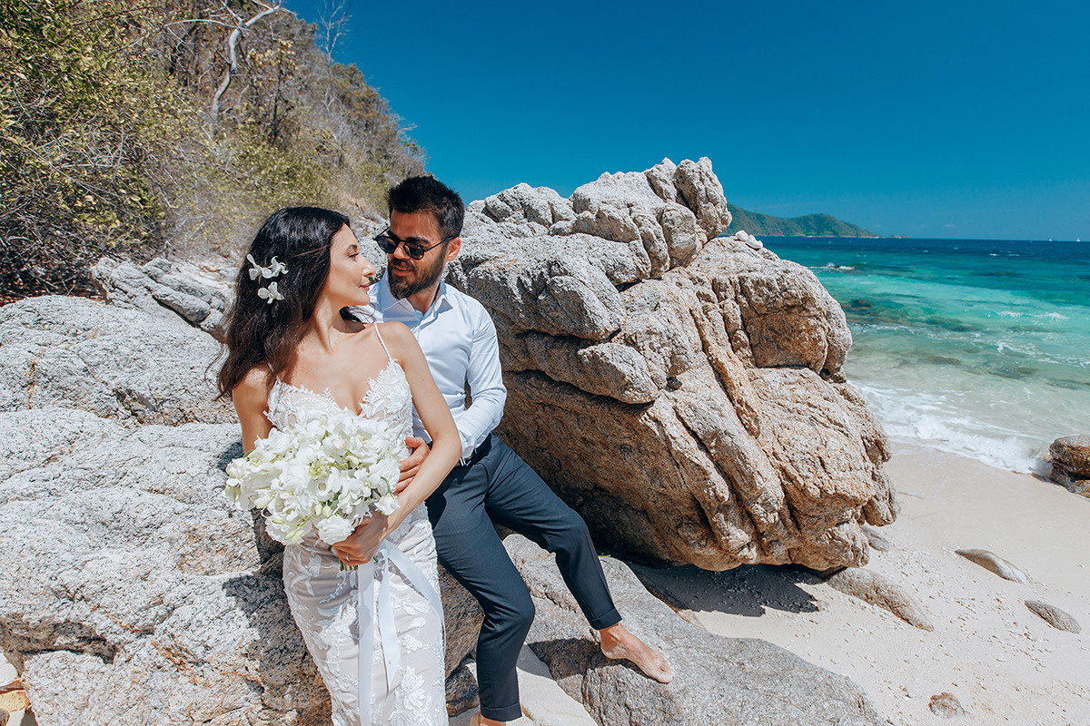 Wedding ceremony for a couple from Turkey in Phuket. Photographer in Phuket. Photographer Thailand