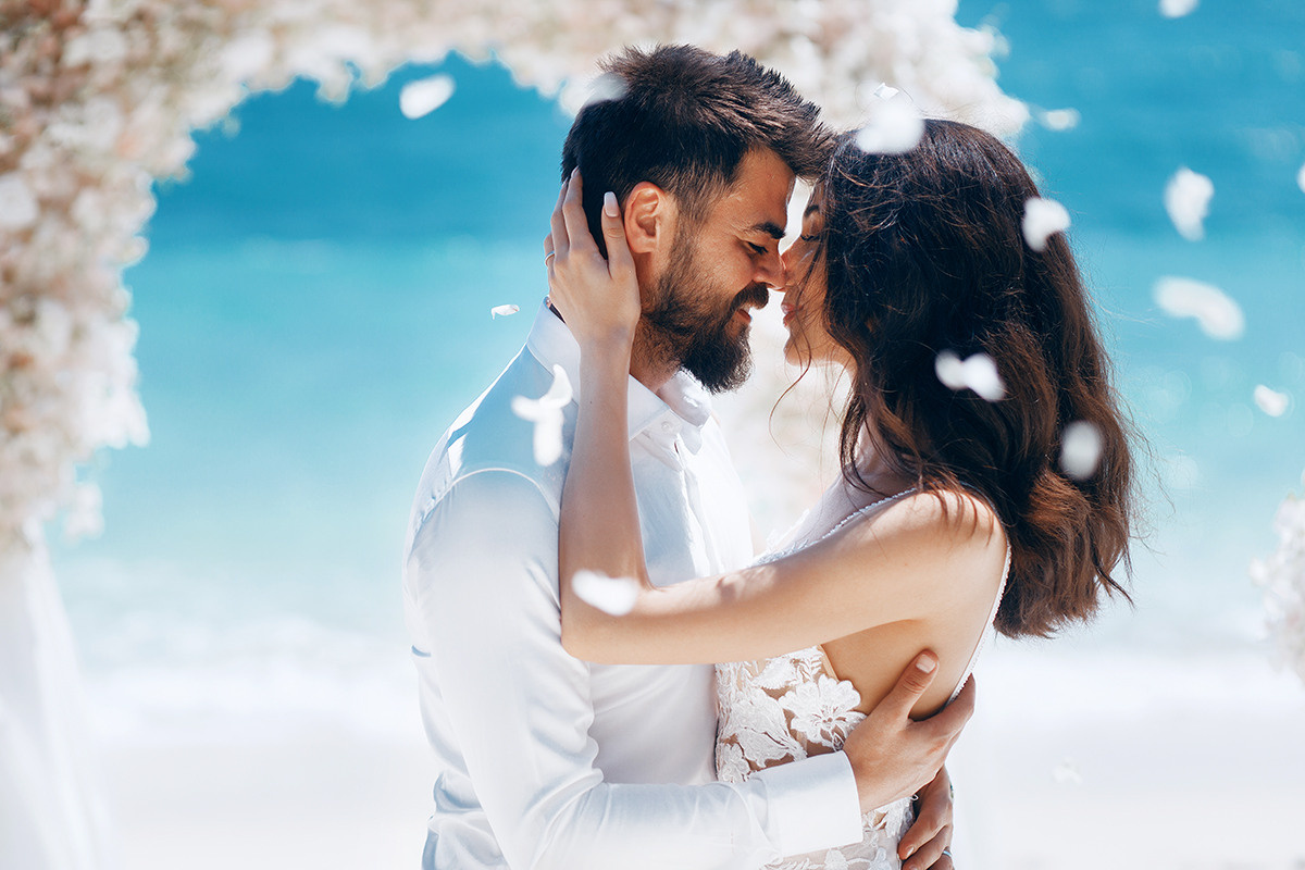 Wedding ceremony for a couple from Turkey in Phuket. Photographer in Phuket. Photographer Thailand