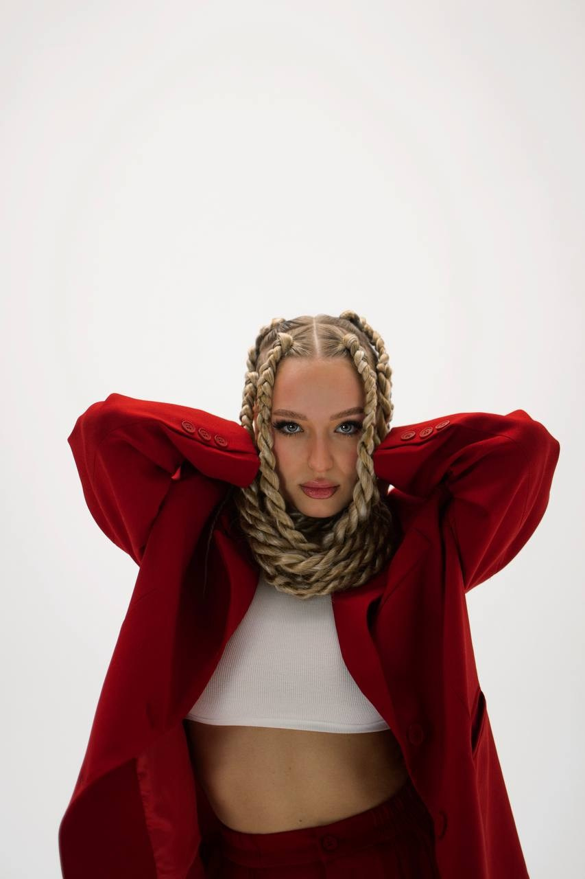 Red. Фотограф Медведева Христина г. Санкт-Петербург