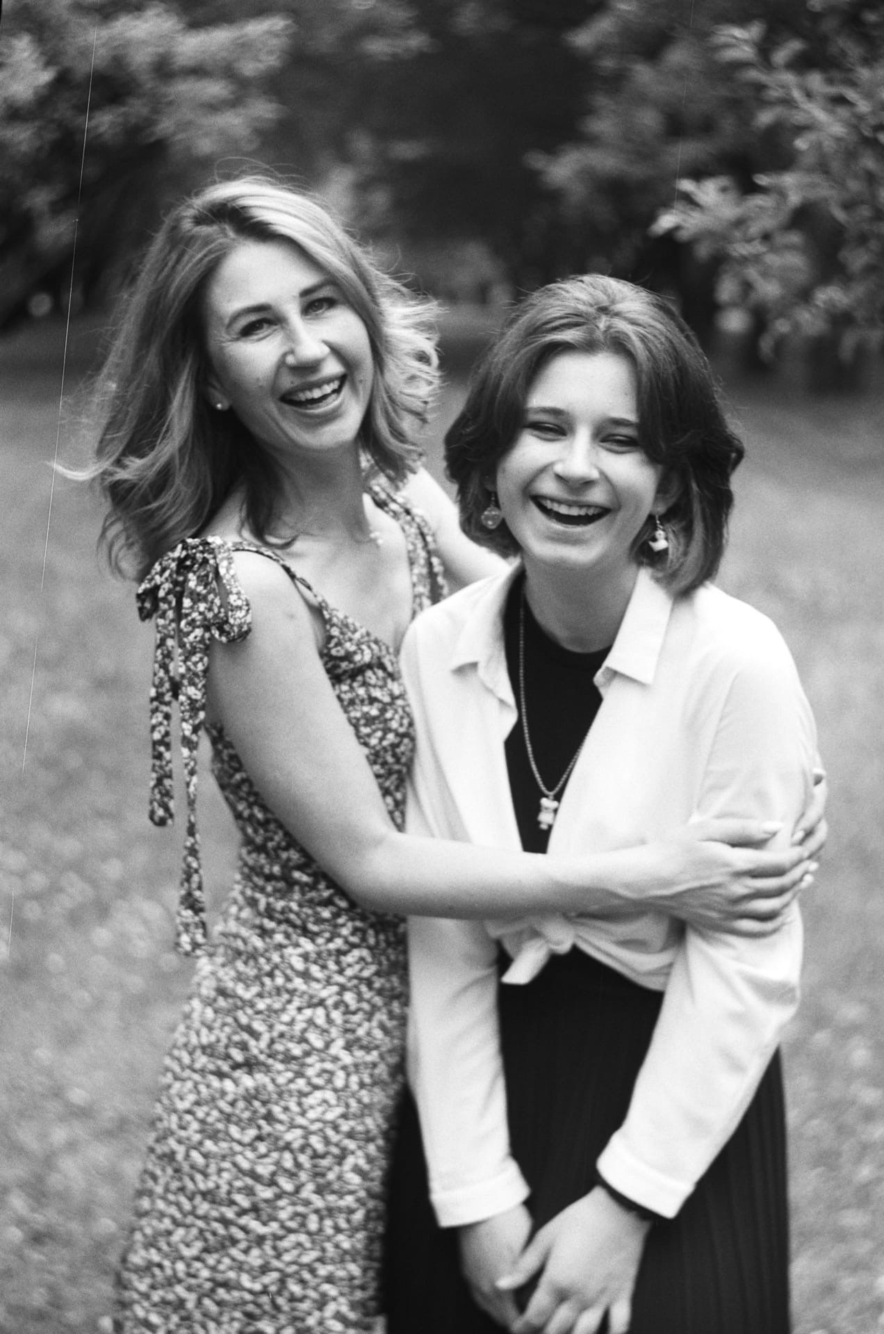 Истории на природе. Настя Оленченко, портретный/семейный фотограф на цифру и плёнку Москва