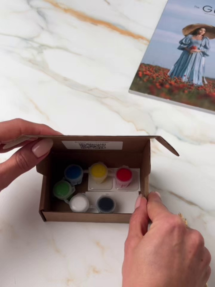 Видео предметные (1). KED Production — продакшн из СПб. Создаём фото, видео и контент, который помогает брендам и селлерам продавать больше