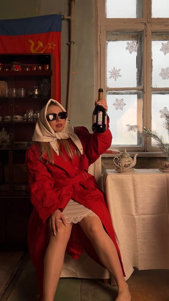 Советская мать-одиночка Наташа. Фотограф в Нижнем Новгороде Лена Бирди