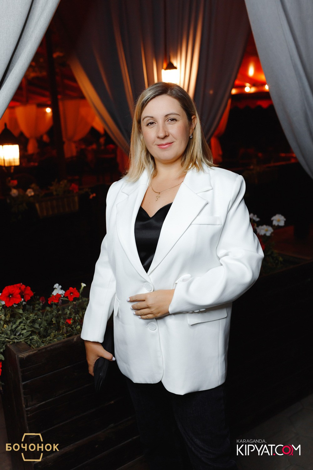 Бочонок. Пивной ресторан. Кипятком Караганда