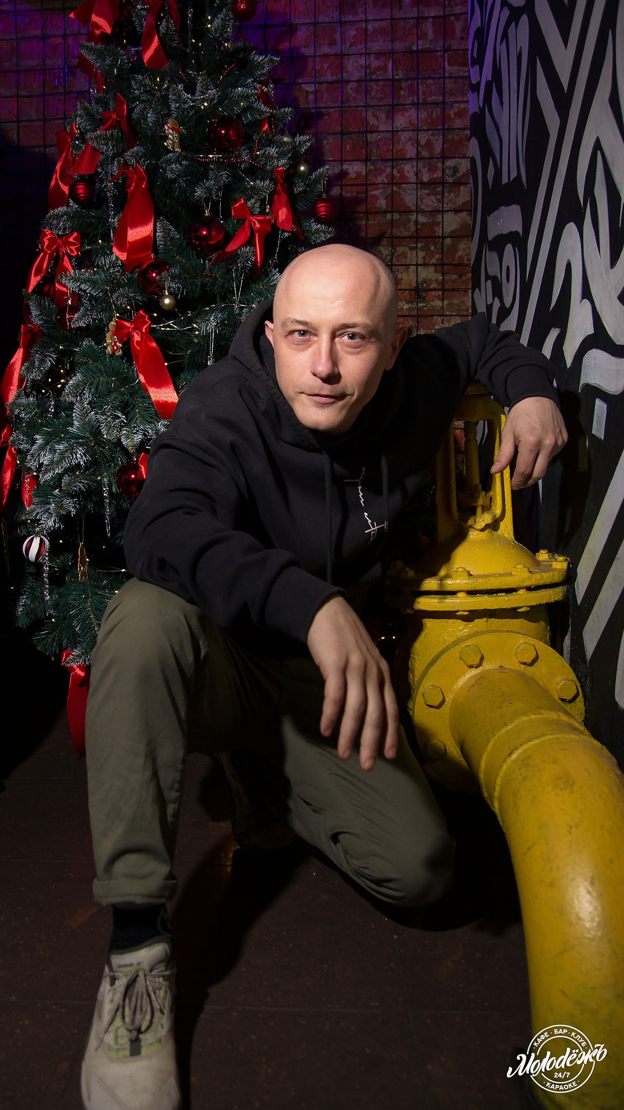 Клуб Молодёжь лучшее. Контакты