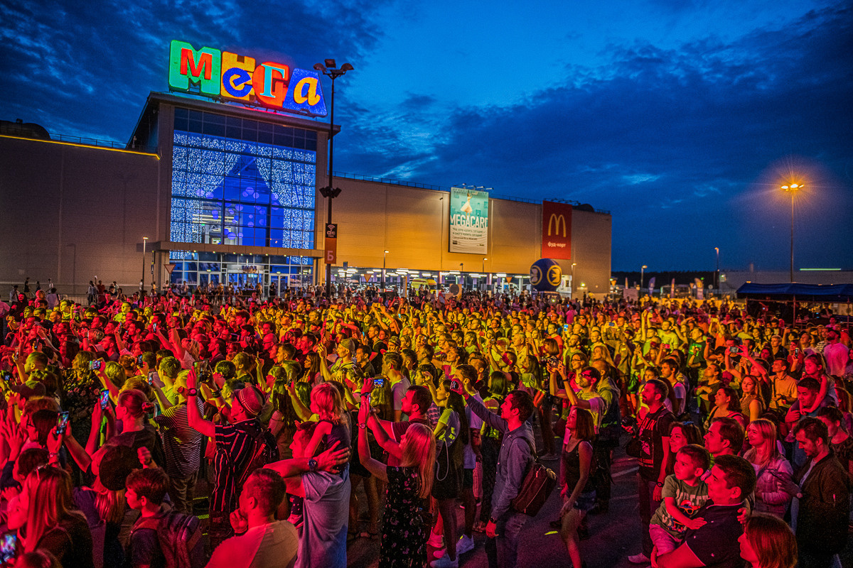 Reportage shooting. Photographer