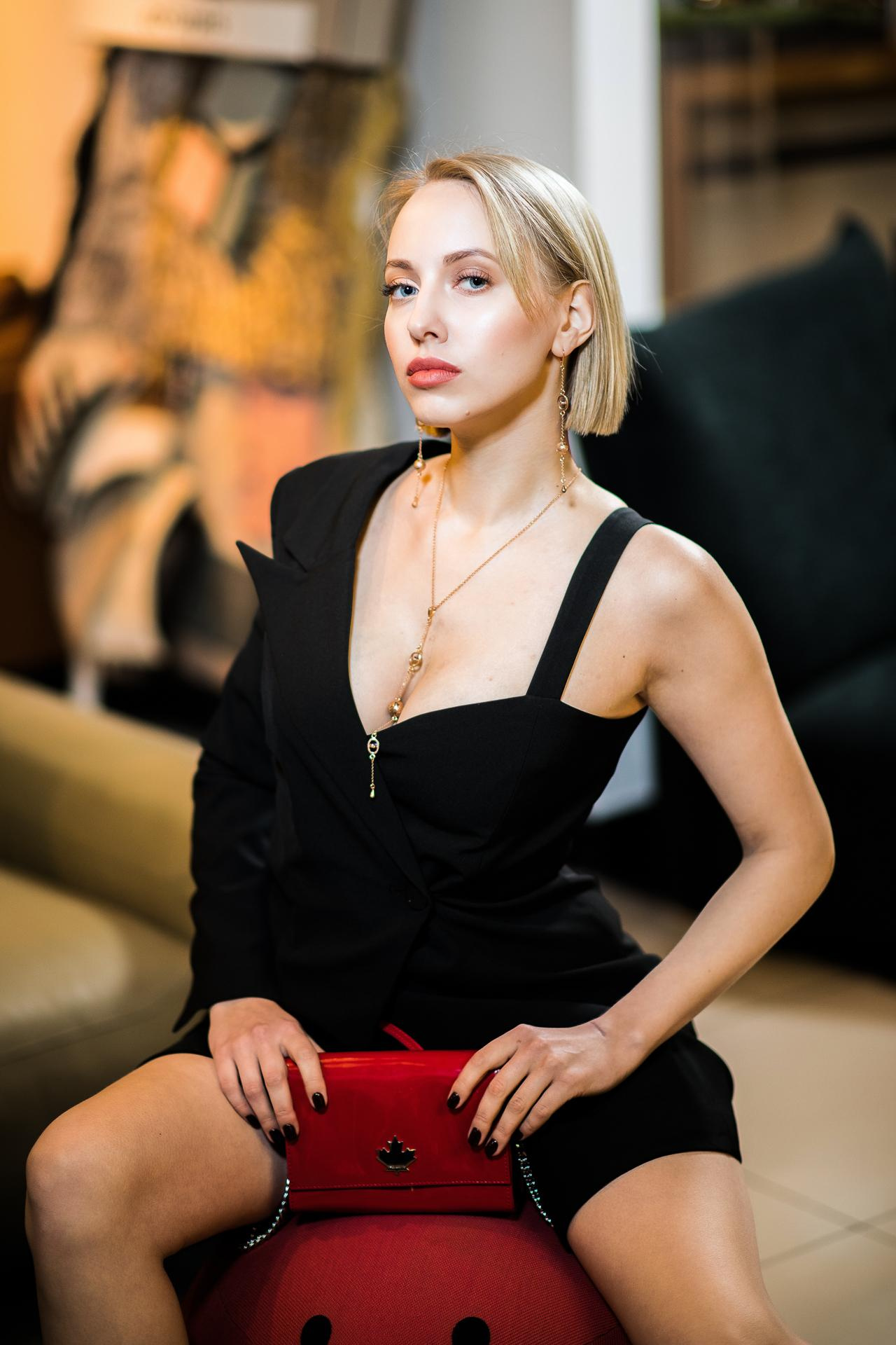 Content for social media. Photographer