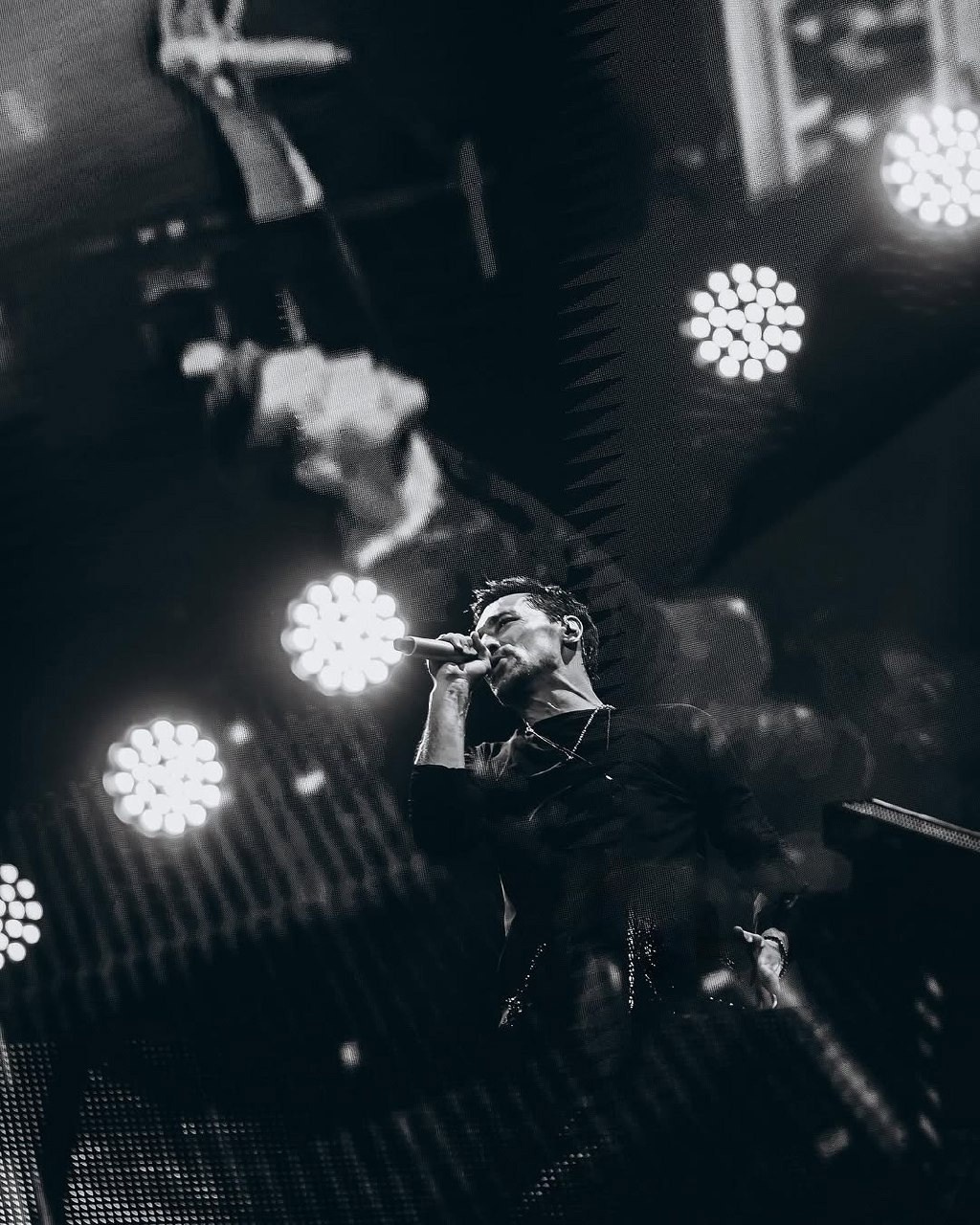 Концерты Красноярск, концертная съемка. Юлия Раскова — Портретный и семейный фотограф в Красноярске