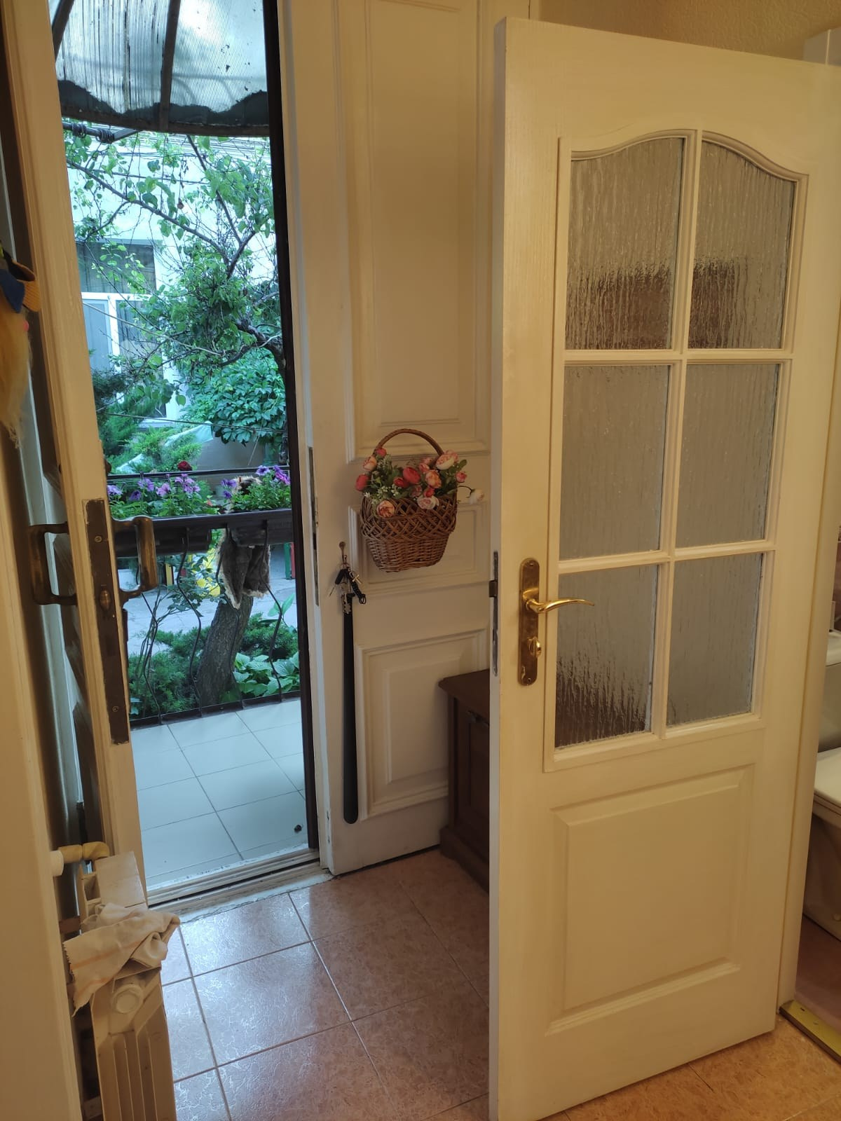 Ул. Революции 67. Отдых в Евпатории без забот — аренда жилья, трансфер, размещение под ключ