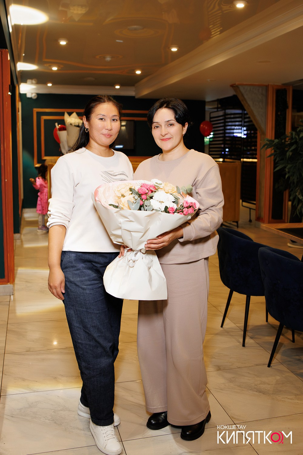 ШАШЛЫЧНЫЙ ДВОР. КИПЯТКОМ КОКШЕТАУ