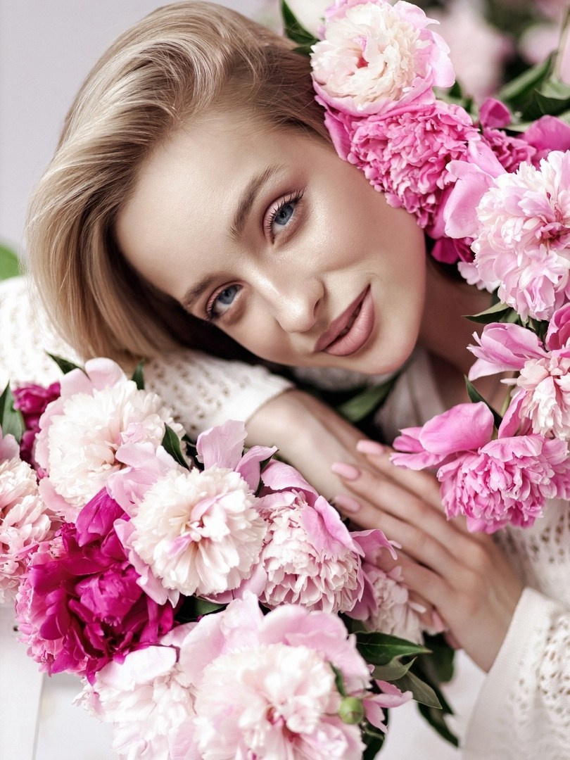 Фотосессии с цветами. Семейный фотограф в Кургане