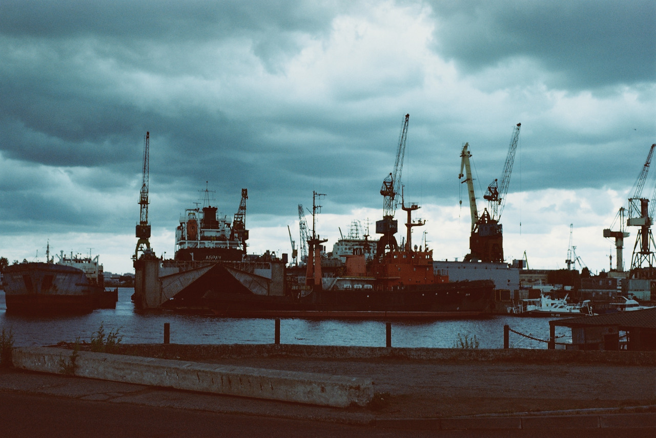 Фотоплёнка. Фотограф Михаил Мирущенко