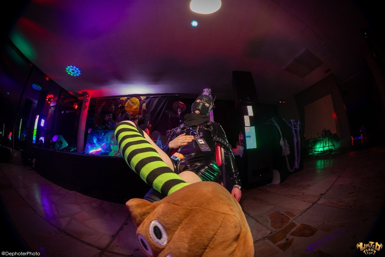 United Furry Convention 2026. Различные мероприятия и просто фотографии людей