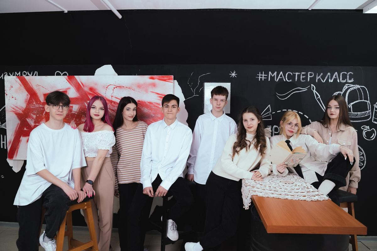 11 класс. КЛАСС | Выпускные альбомы в Нижневартовске
