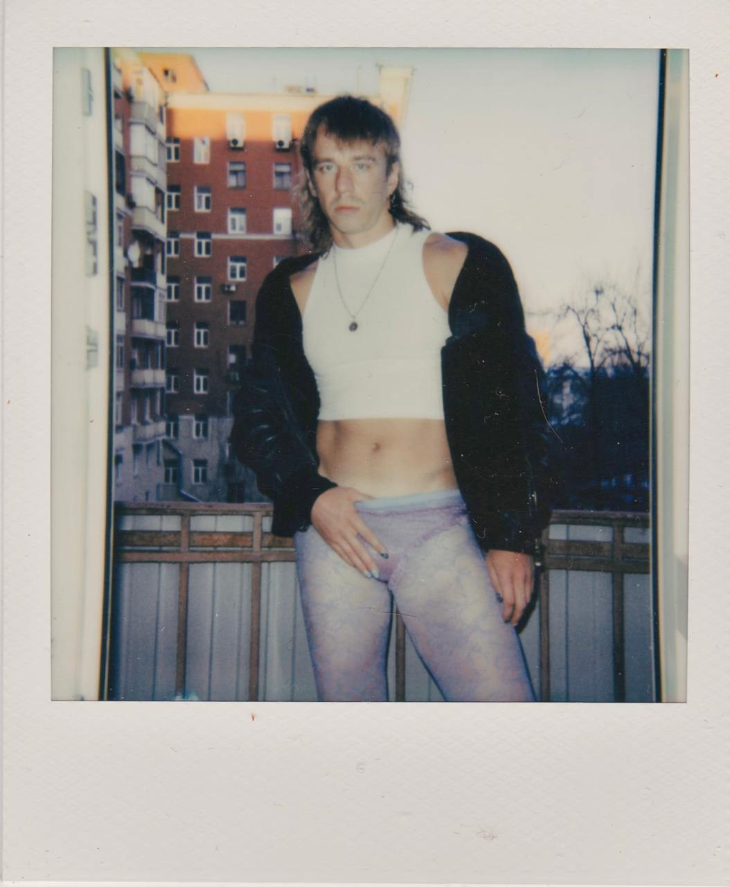 Polaroids. Софа Катастрофа, Одичание. фотохудожница, креативный продюсер, автор. Nude, eros, портретный фотограф
