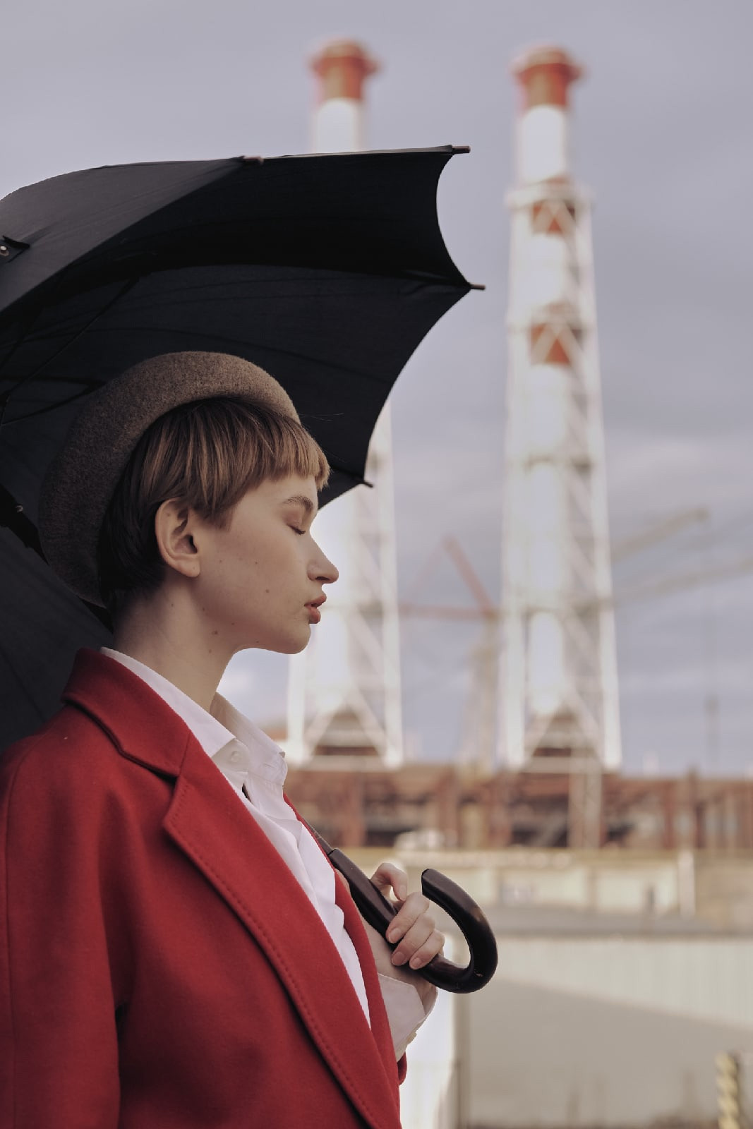 Женя и мистер Зонт. Ася Ложкина фотограф Ижевск