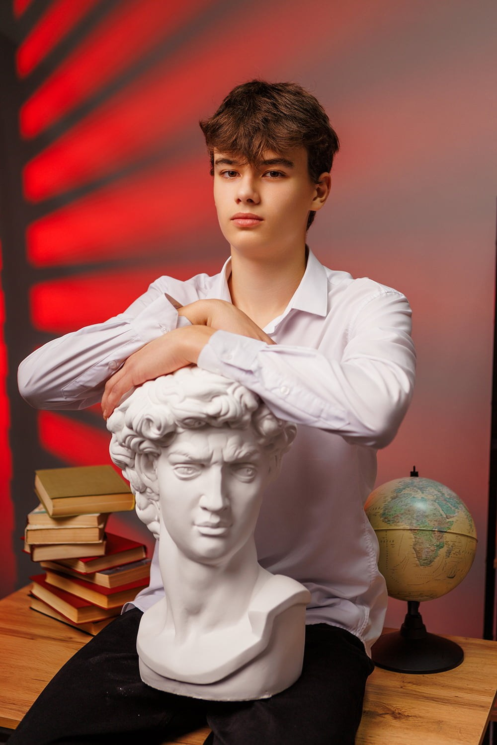 Студийная фотосессия для альбома 14 гимназия 9б. СИГМА | Студия выпускных альбомов Красноярск