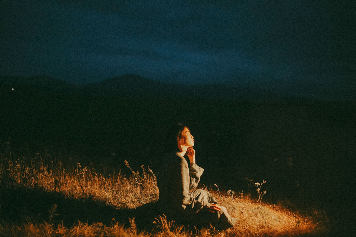 Там где мерцают светлячки. Соня Черных (sophieblack)