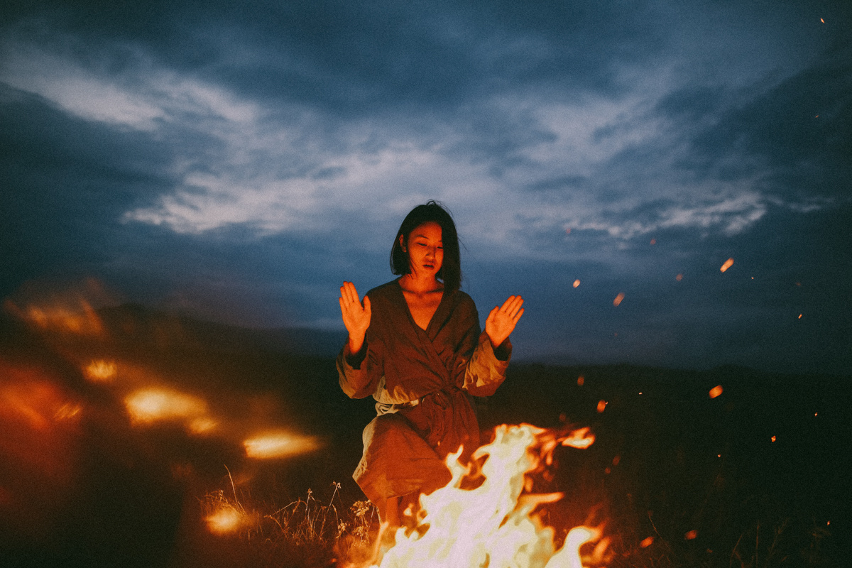 Там где мерцают светлячки. Соня Черных (sophieblack)