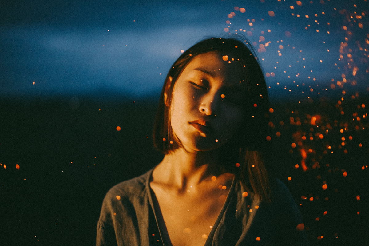 Там где мерцают светлячки. Соня Черных (sophieblack)