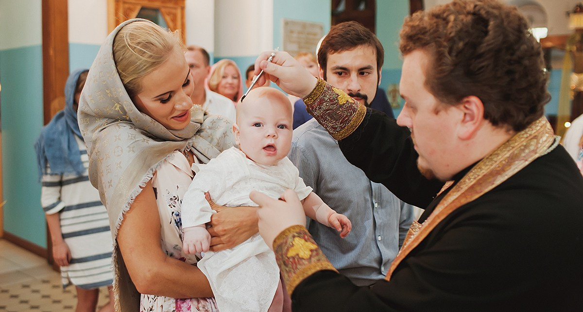 Крещение Храм Казанской иконы Божией Матери. г. Зеленогорск. Фотограф на крещение в Санкт Петербурге