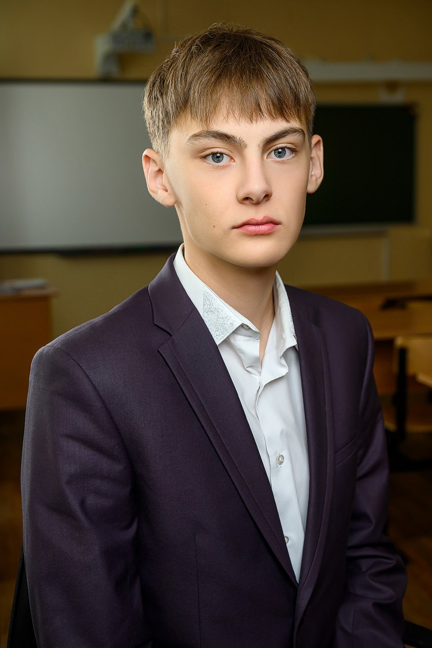 Альбом «Трюмо Трио» для 9-х классов. Фотограф Павел «Maverick» Усаченко