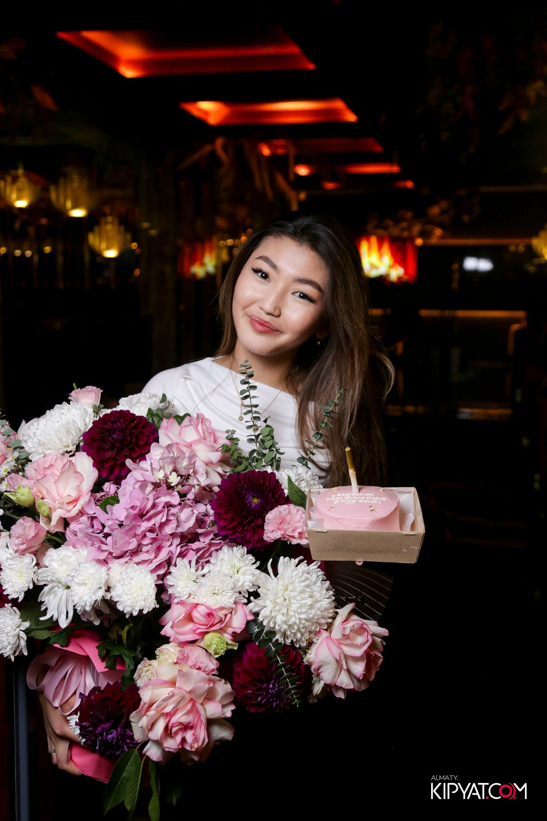 БАР ПАНАЕХАЛИ НА ДОСТЫК. КИПЯТКОМ АЛМАТЫ!