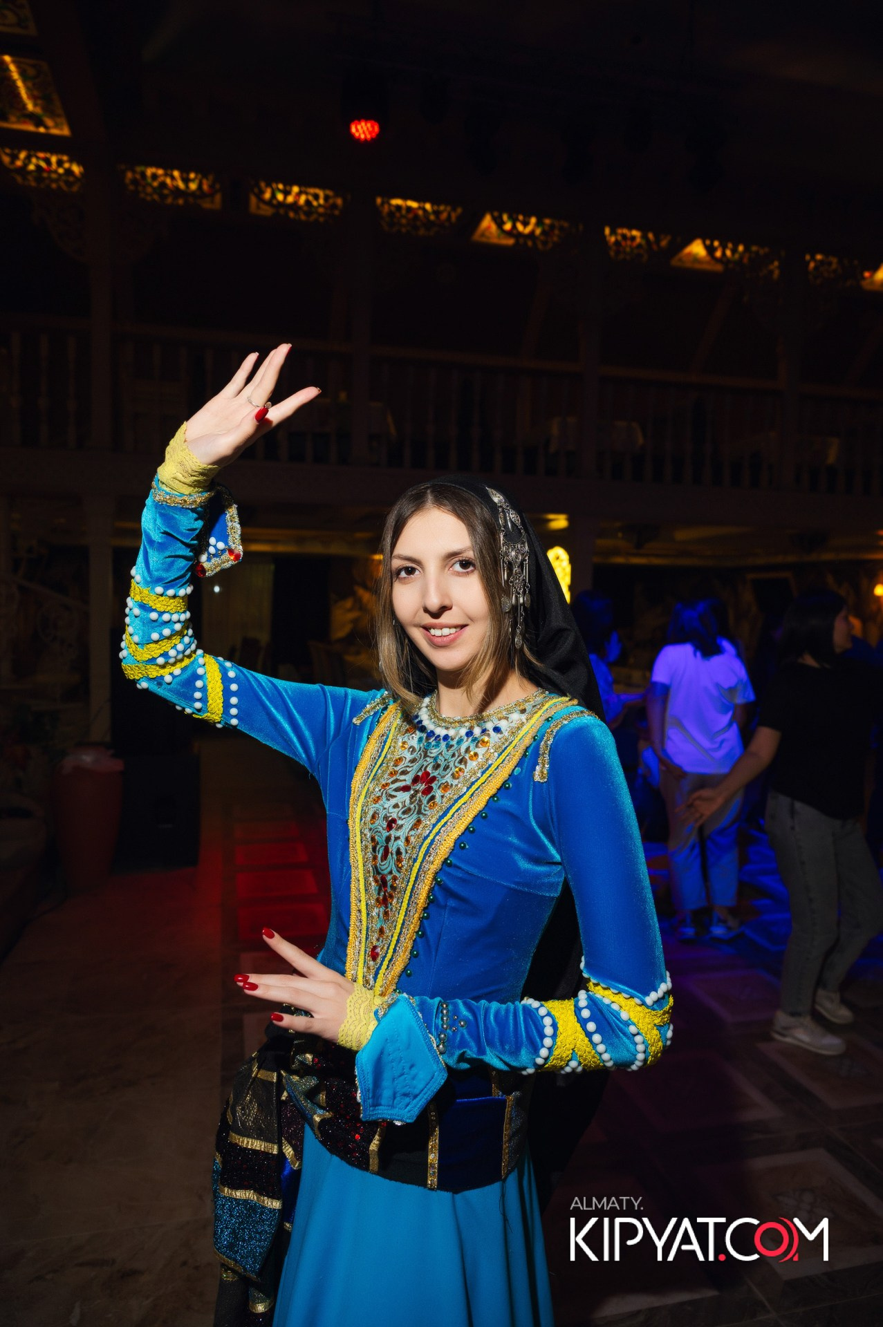 ALAZANI НА КАБАНБАЙ БАТЫРА. КИПЯТКОМ АЛМАТЫ!