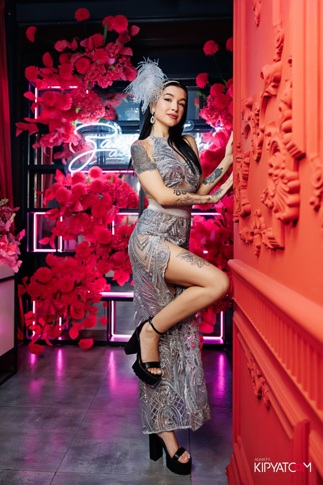 ЗАЯ, НА БИС. КИПЯТКОМ АЛМАТЫ!