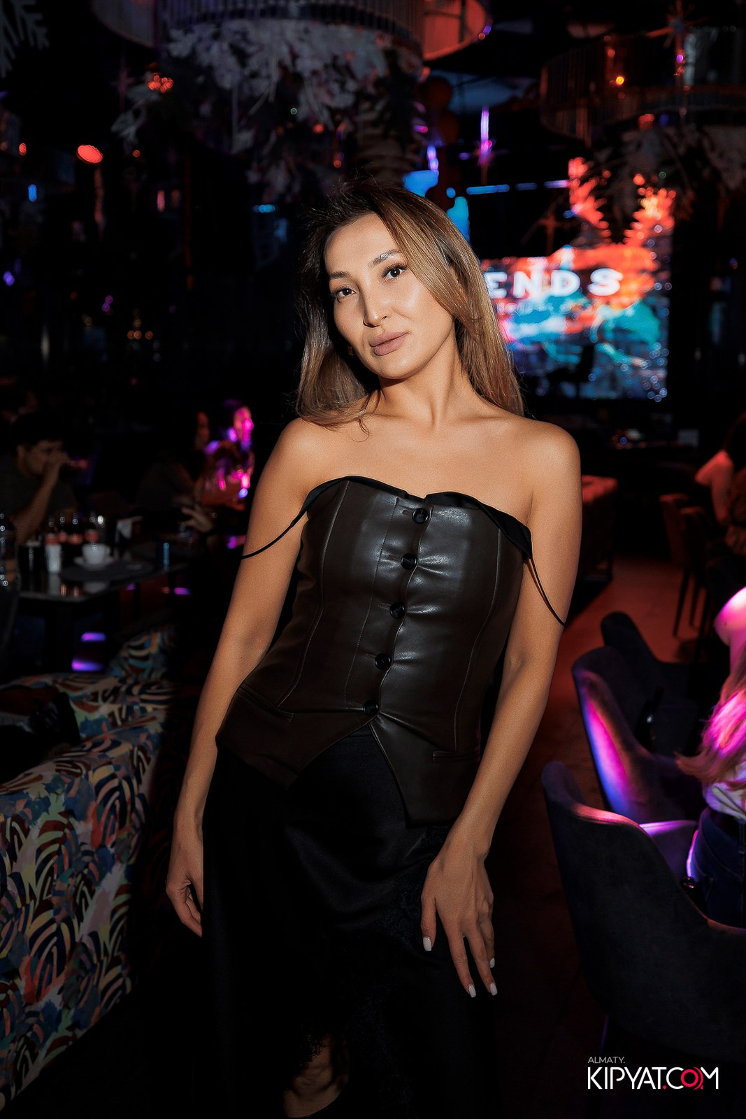 FRIENDS BAR & TERRACE. КИПЯТКОМ АЛМАТЫ! Фотосъемка мероприятий в Алматы