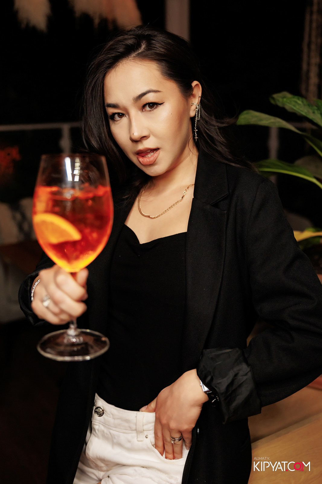 ŚANTI SUMMER TERRACE. КИПЯТКОМ АЛМАТЫ!