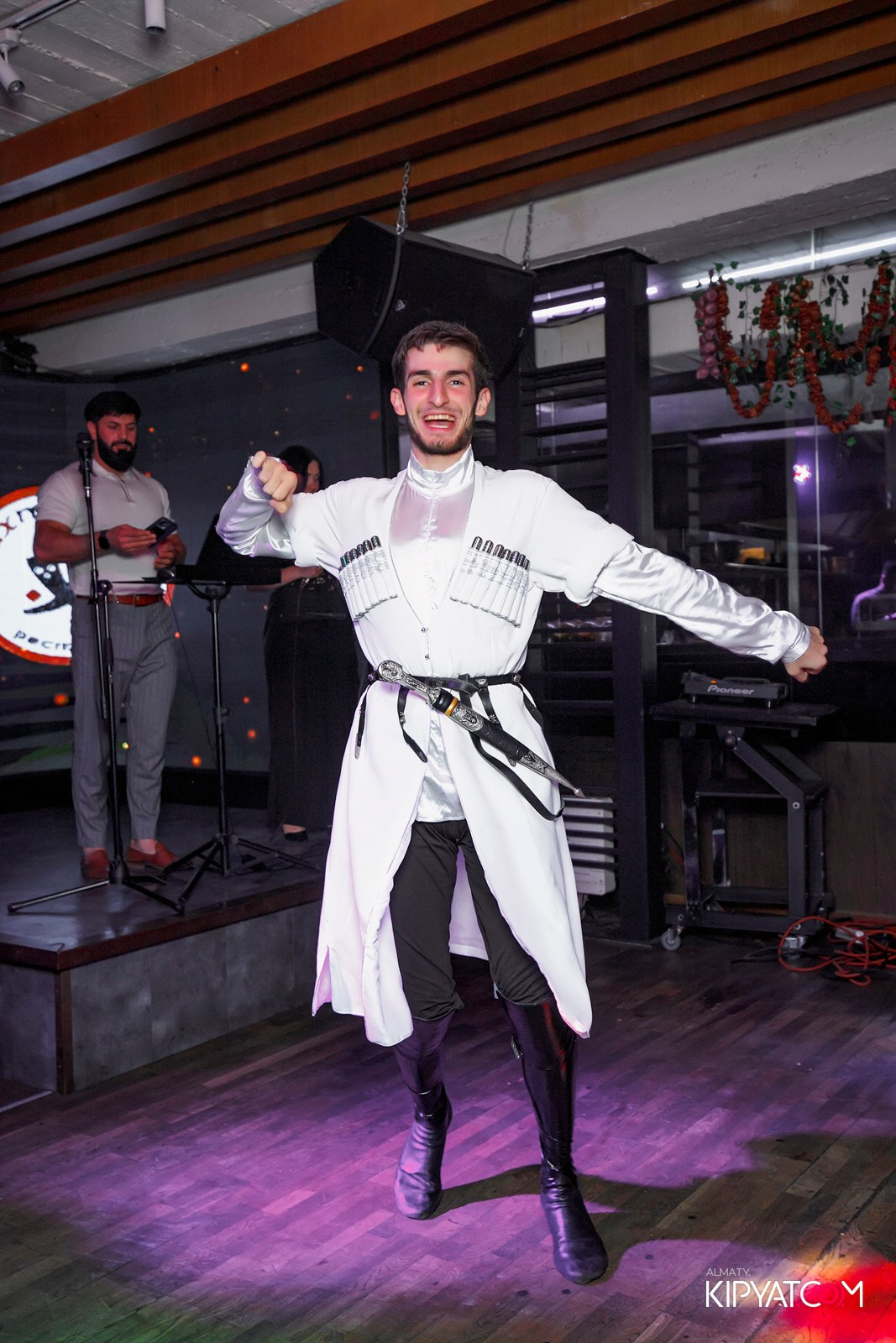 ВАХТАНГУРИ. КИПЯТКОМ АЛМАТЫ!