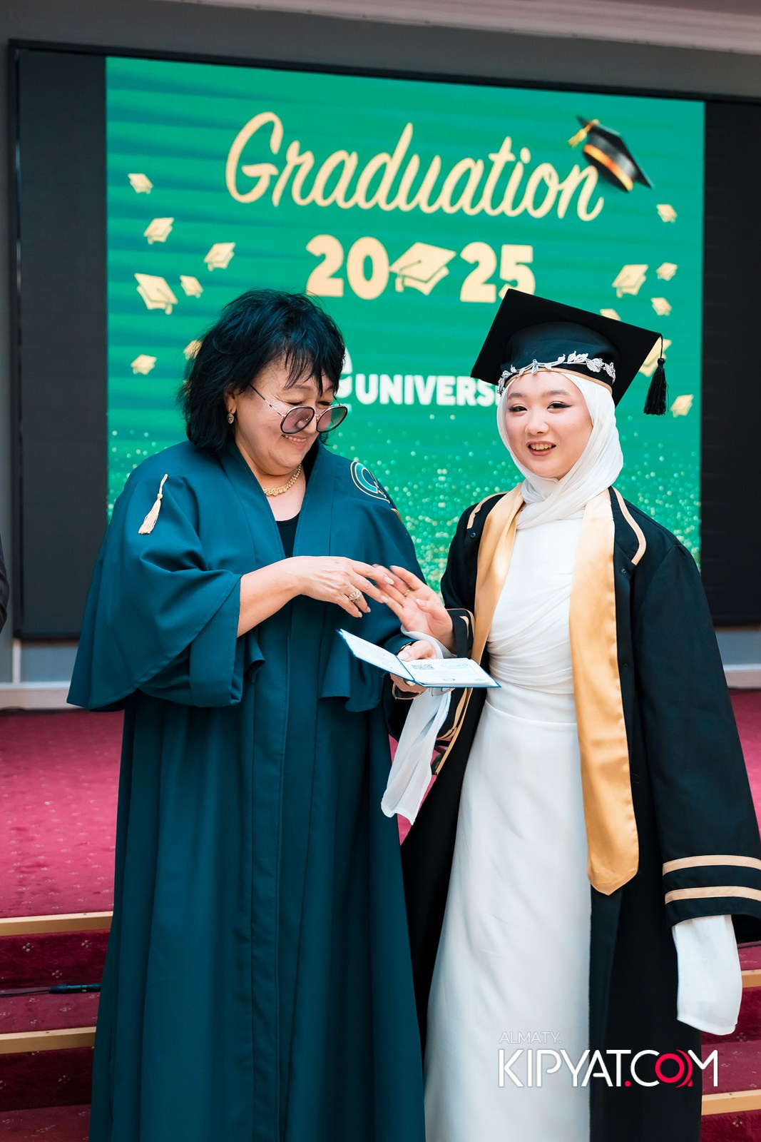 GRADUATION 2025 Q UNIVERSITY. КИПЯТКОМ АЛМАТЫ!