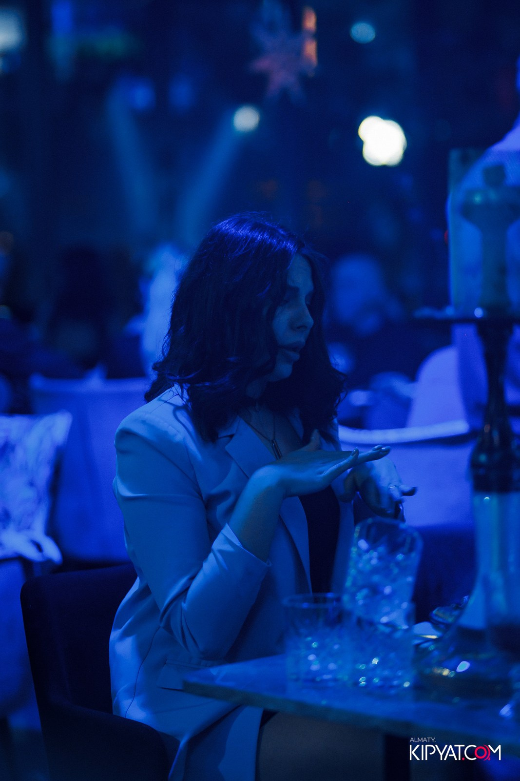 FRIENDS BAR & TERRACE. КИПЯТКОМ АЛМАТЫ!